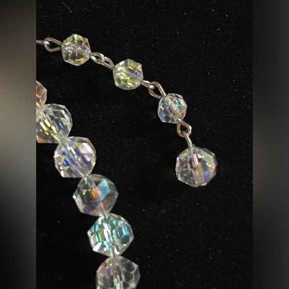 Vintage Estate Crystal Aurora Borealis Strand Necklace - Picture 4 of 6